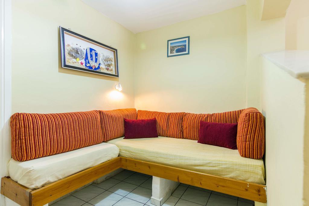 Stathopoulos Apartments Самбатики Экстерьер фото